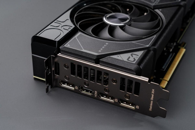 捕捉实力帕鲁 华硕DUAL RTX4070S显卡成就信仰！